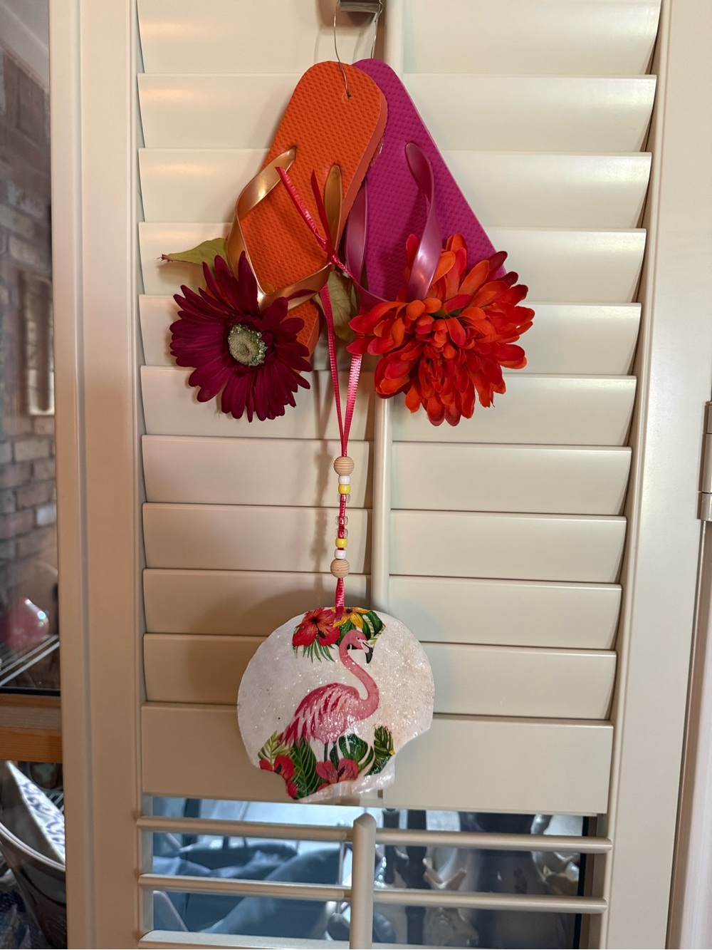 Scallop shell Flamingo Hanging Ornament with Pink and Orange Flip Flops